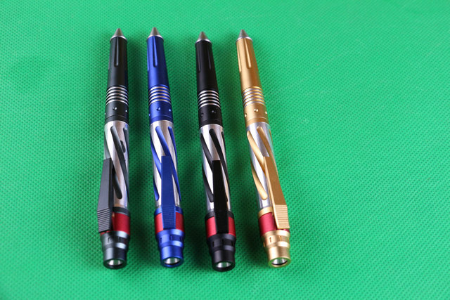 4 Different colors in stock survival defense pen with LED light UD402169
